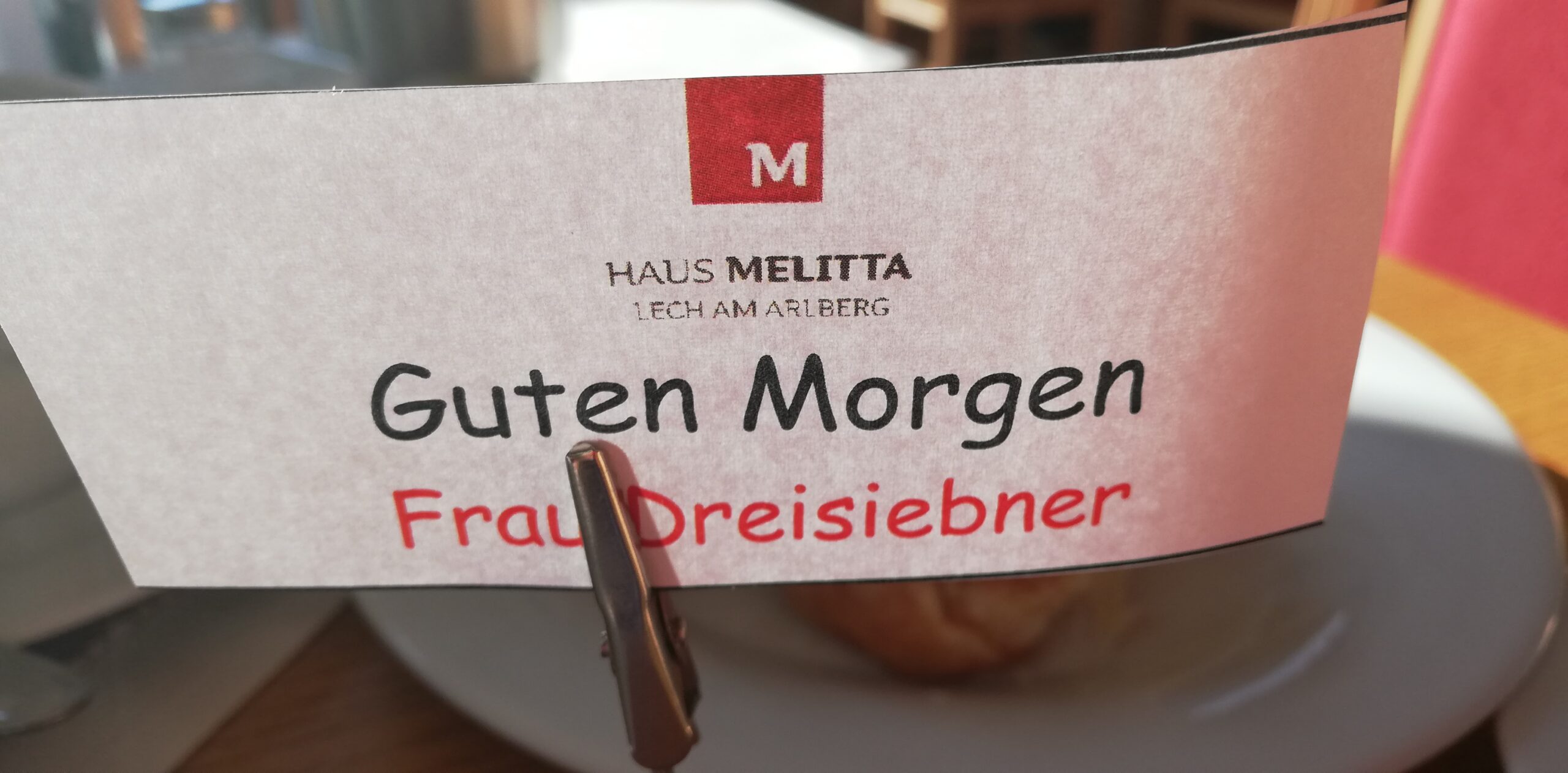 Barfuss auf einem Weg